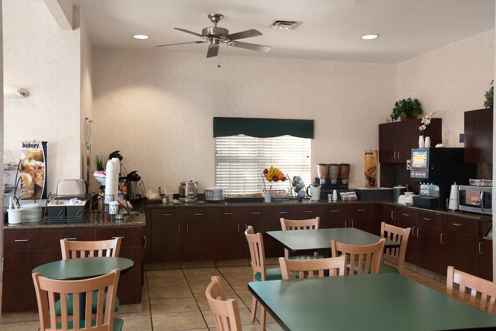 Best Western El Paso Airport Entrada Hotel Екстер'єр фото